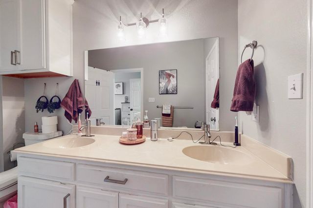 8000 Arbor Avenue, Fort Worth, TX 76116