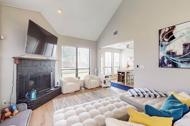 8000 Arbor Avenue, Fort Worth, TX 76116