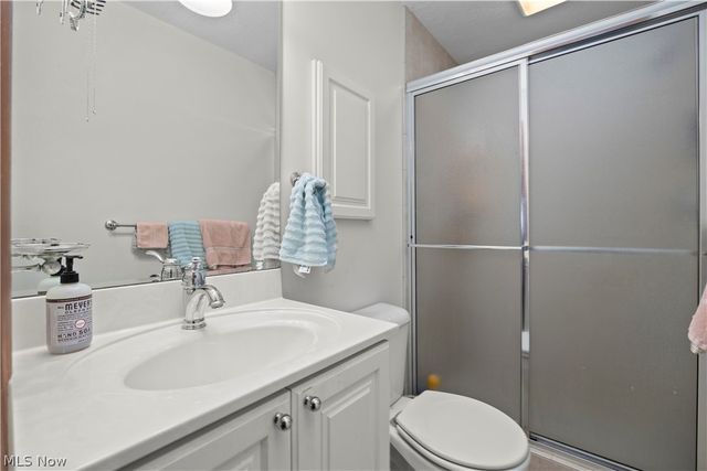 707 Lincoln Street, Amherst, OH 44001