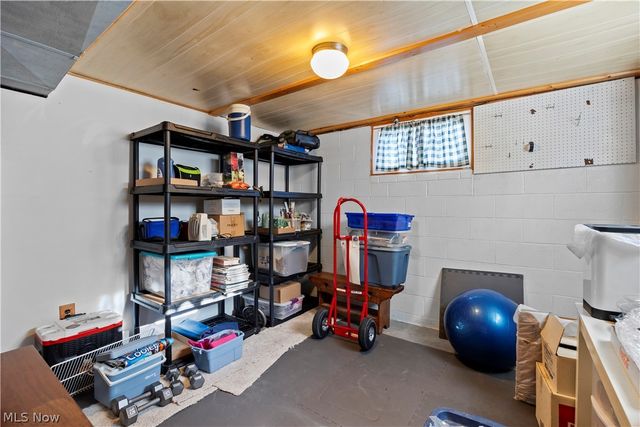 707 Lincoln Street, Amherst, OH 44001