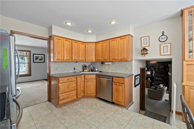 707 Lincoln Street, Amherst, OH 44001