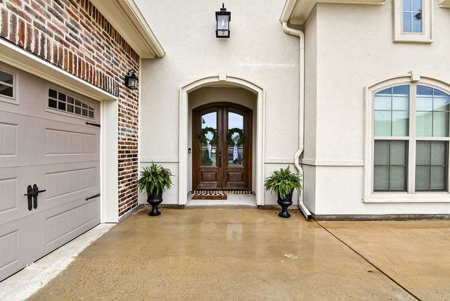 260 Arrowhead Drive, Bossier City, LA 71111