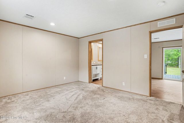 335 Ridgewood Drive NW, Calabash, NC 28467