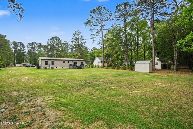 335 Ridgewood Drive NW, Calabash, NC 28467