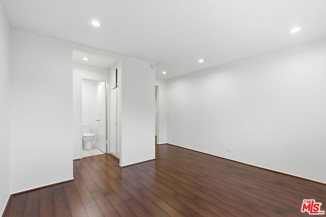 2940 N Verdugo Road 305, Glendale, CA 91208