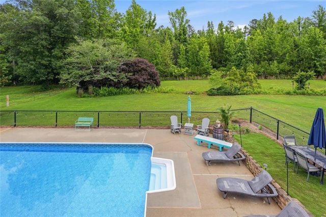 342 Miller Path, Temple, GA 30179