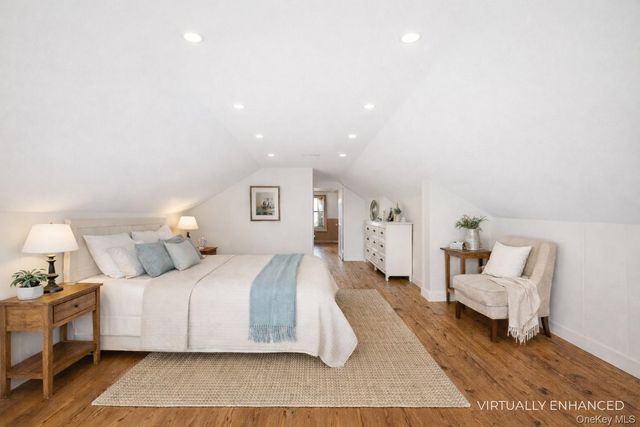 42 Smith Street, Greenlawn, NY 11740