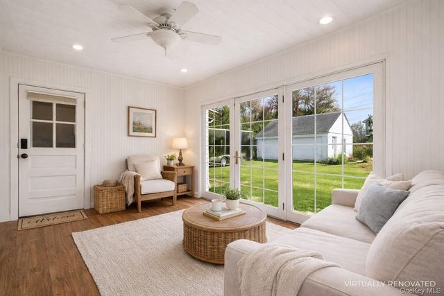 42 Smith Street, Greenlawn, NY 11740