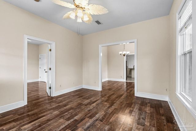 1114 E Lloyd St, Pensacola, FL 32503