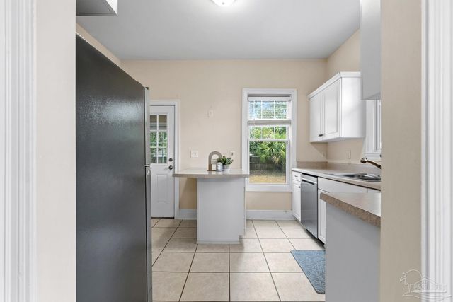 1114 E Lloyd St, Pensacola, FL 32503