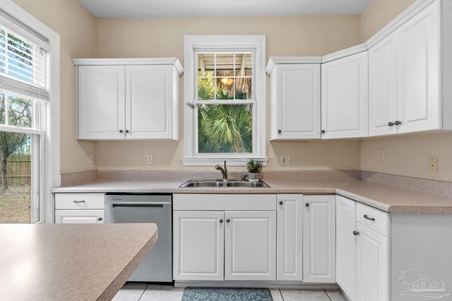 1114 E Lloyd St, Pensacola, FL 32503