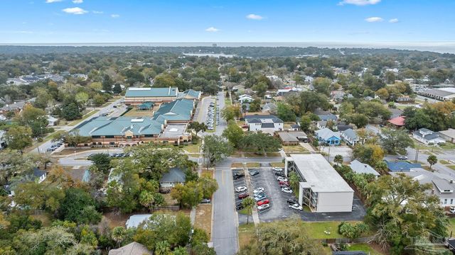 1114 E Lloyd St, Pensacola, FL 32503