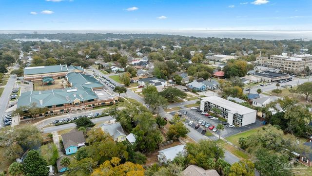 1114 E Lloyd St, Pensacola, FL 32503