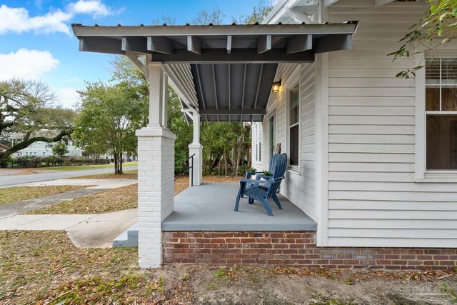 1114 E Lloyd St, Pensacola, FL 32503