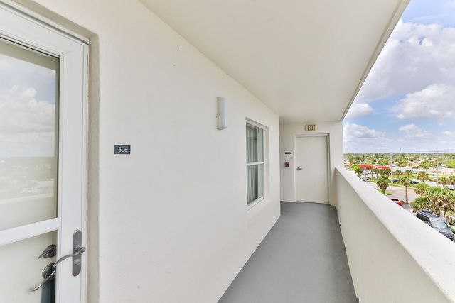 1183 OCEAN SHORE BOULEVARD 505, Ormond Beach, FL 32176