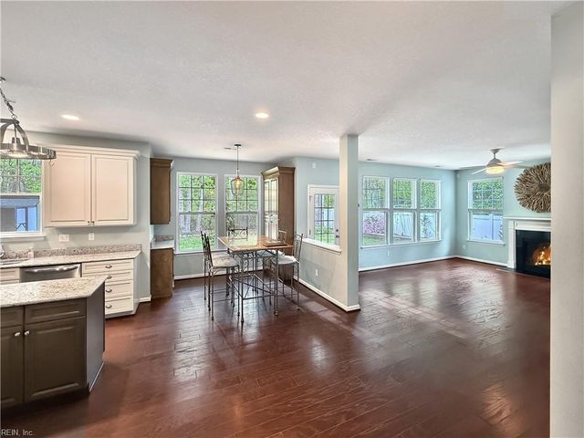 952 Checkerspot WAY, Chesapeake, VA 23323