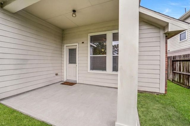 7111 Cornflower Lane, Katy, TX 77494