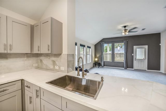 7111 Cornflower Lane, Katy, TX 77494