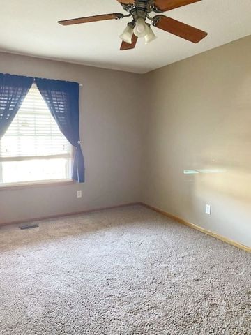 5816 Heather Avenue, Davenport, IA 52807