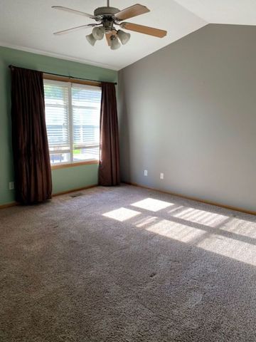 5816 Heather Avenue, Davenport, IA 52807