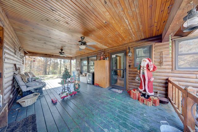 385 W Evergreen Plaza N, Santa Claus, IN 47579