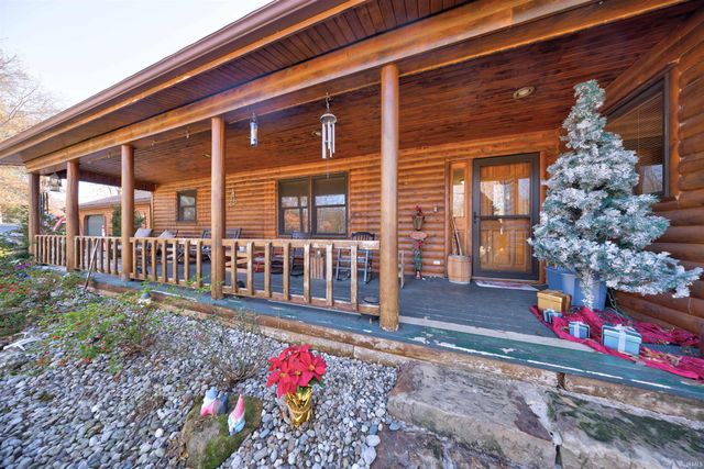 385 W Evergreen Plaza N, Santa Claus, IN 47579