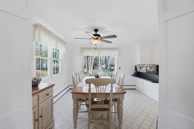 54 Sagamore Road, Seekonk, MA 02771