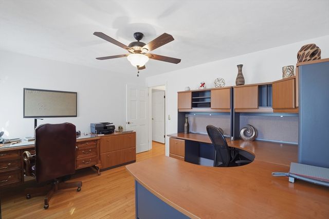 54 Sagamore Road, Seekonk, MA 02771