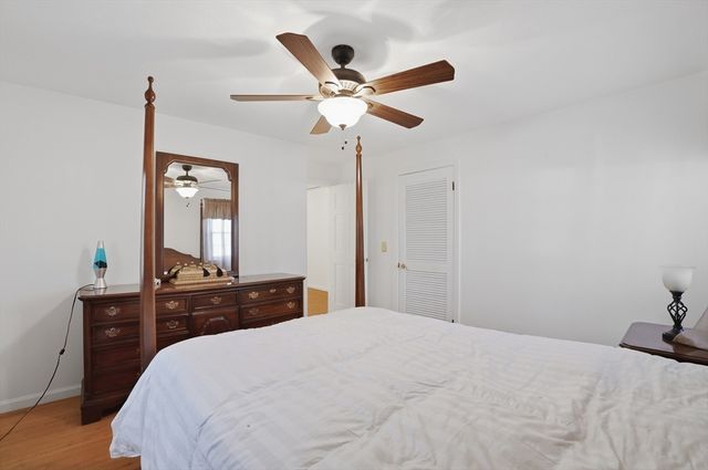 54 Sagamore Road, Seekonk, MA 02771