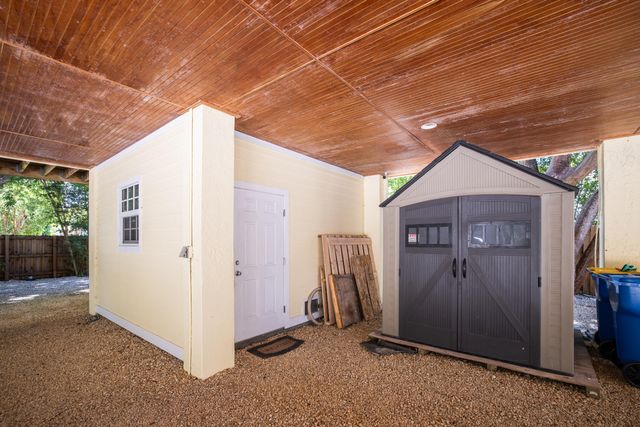 S 125 Rolling Hill Road, Plantation Key, FL 33070