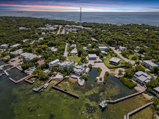 S 125 Rolling Hill Road, Plantation Key, FL 33070