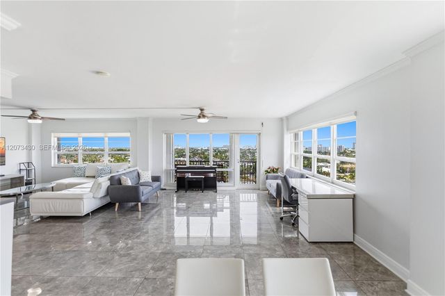 340 Sunset Drive 1210, Fort Lauderdale, FL 33301