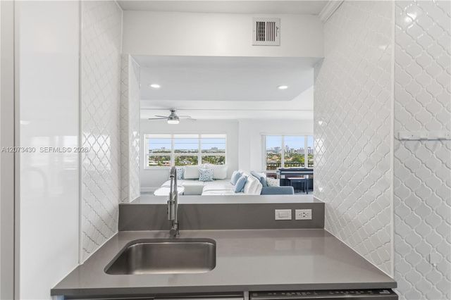 340 Sunset Drive 1210, Fort Lauderdale, FL 33301