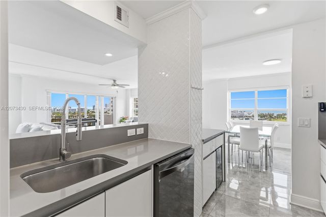340 Sunset Drive 1210, Fort Lauderdale, FL 33301