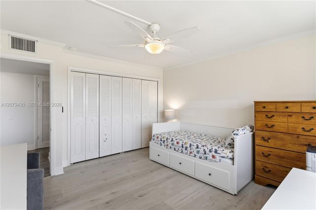 340 Sunset Drive 1210, Fort Lauderdale, FL 33301