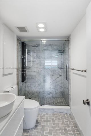 340 Sunset Drive 1210, Fort Lauderdale, FL 33301