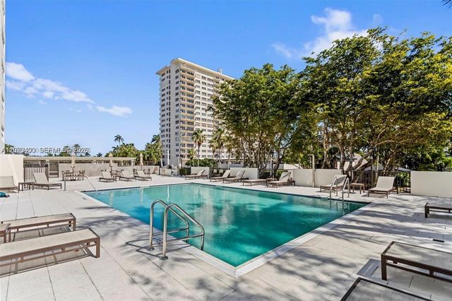 340 Sunset Drive 1210, Fort Lauderdale, FL 33301
