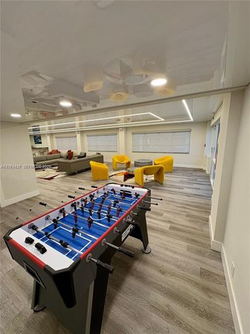 340 Sunset Drive 1210, Fort Lauderdale, FL 33301