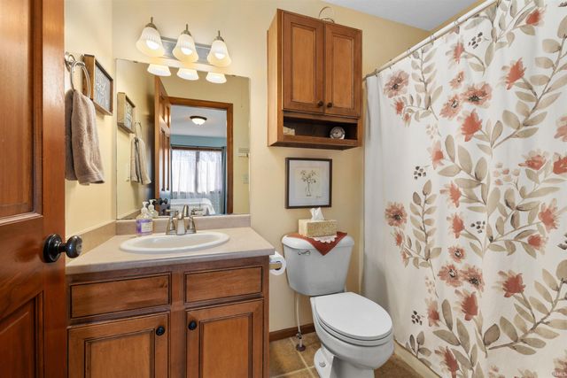 686 Puttman Place, Roanoke, IN 46783