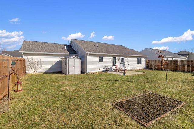 686 Puttman Place, Roanoke, IN 46783