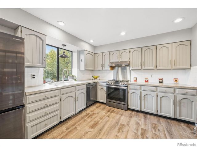 1234 Kiteley Lane, Longmont, CO 80503