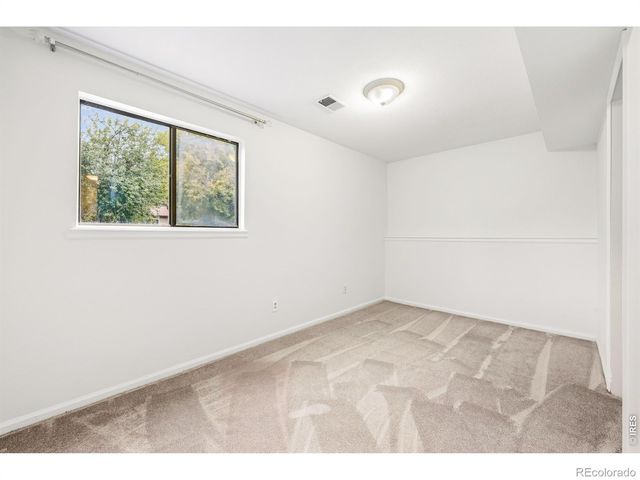 1234 Kiteley Lane, Longmont, CO 80503