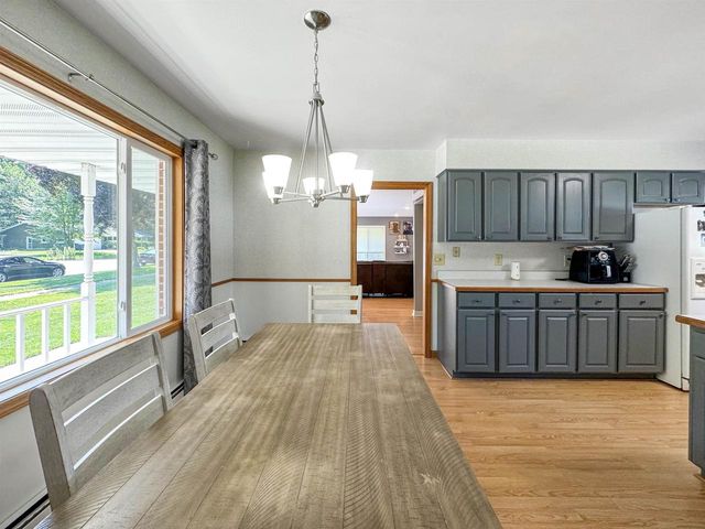 511 S WELLS AVENUE, Peshtigo, WI 54157