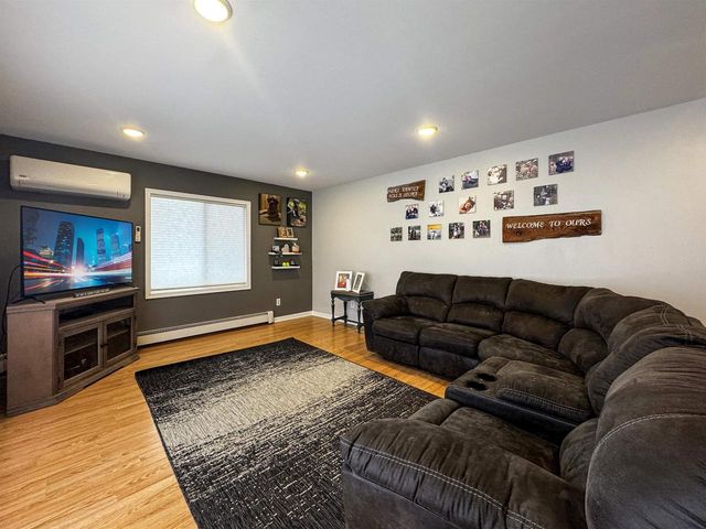 511 S WELLS AVENUE, Peshtigo, WI 54157