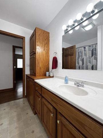 511 S WELLS AVENUE, Peshtigo, WI 54157