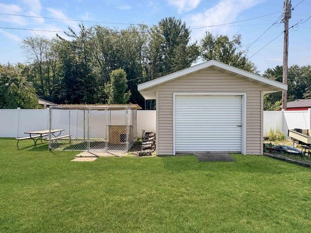 511 S WELLS AVENUE, Peshtigo, WI 54157