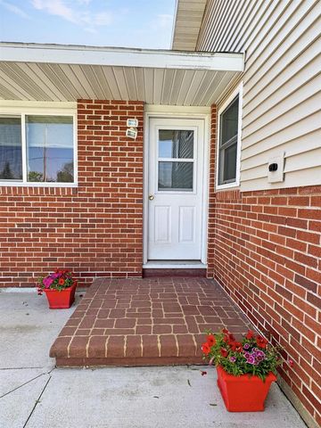 511 S WELLS AVENUE, Peshtigo, WI 54157