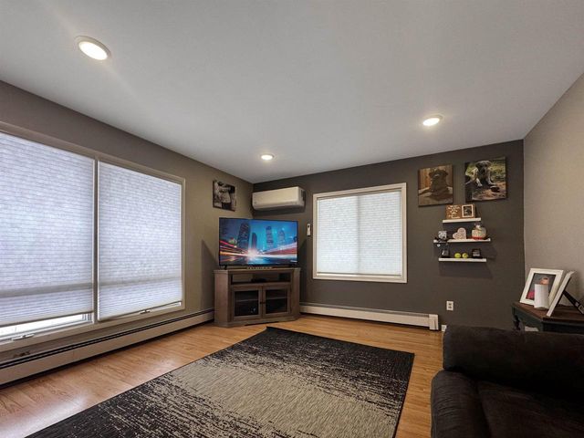 511 S WELLS AVENUE, Peshtigo, WI 54157