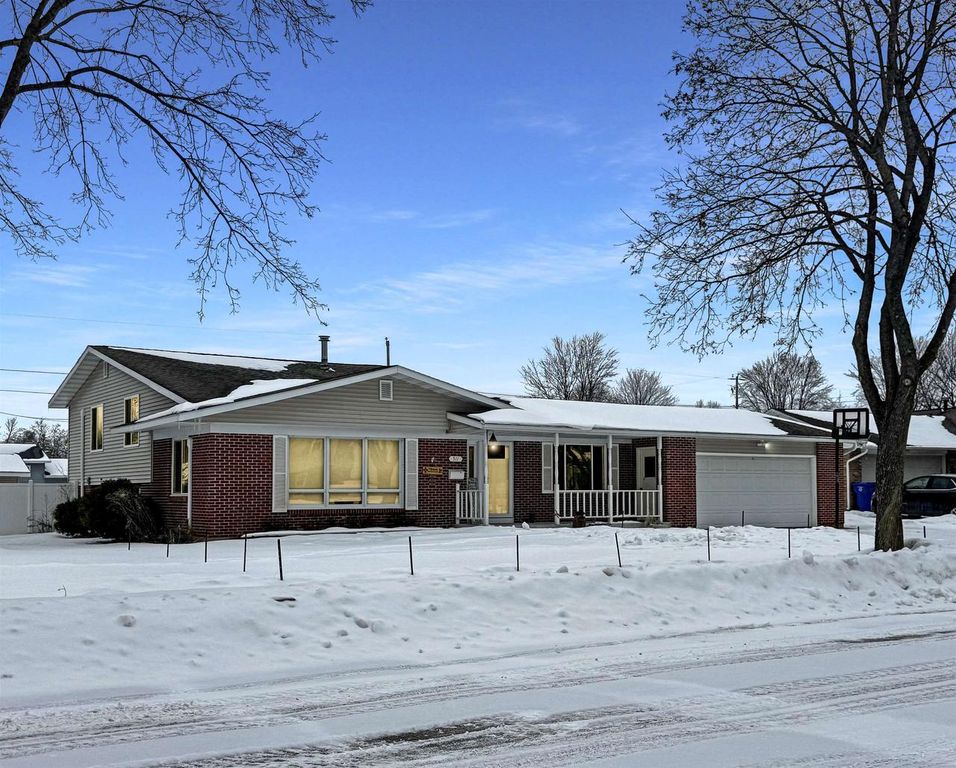 511 S WELLS AVENUE, Peshtigo, WI 54157