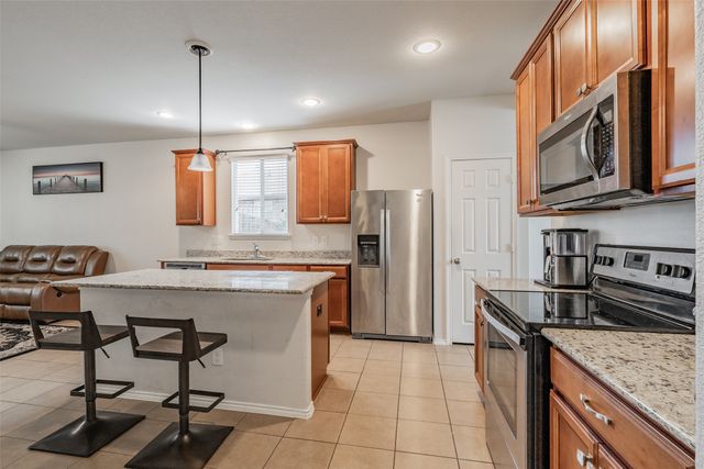 2312 Bermont Red Lane, Fort Worth, TX 76131